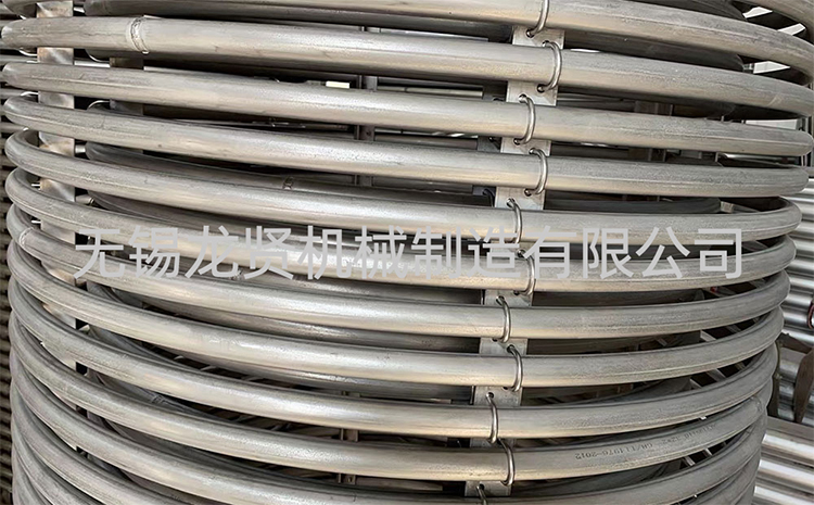 焊接不銹鋼盤(pán)管時(shí)，如何避免出現(xiàn)氣孔和裂紋？